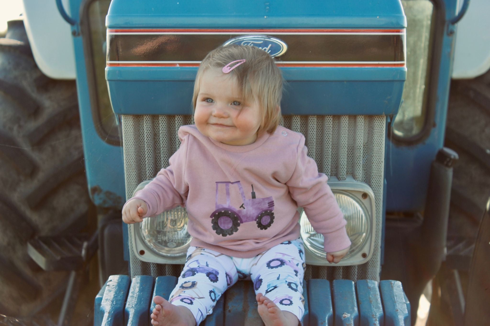 Tract-her pink sweatshirt