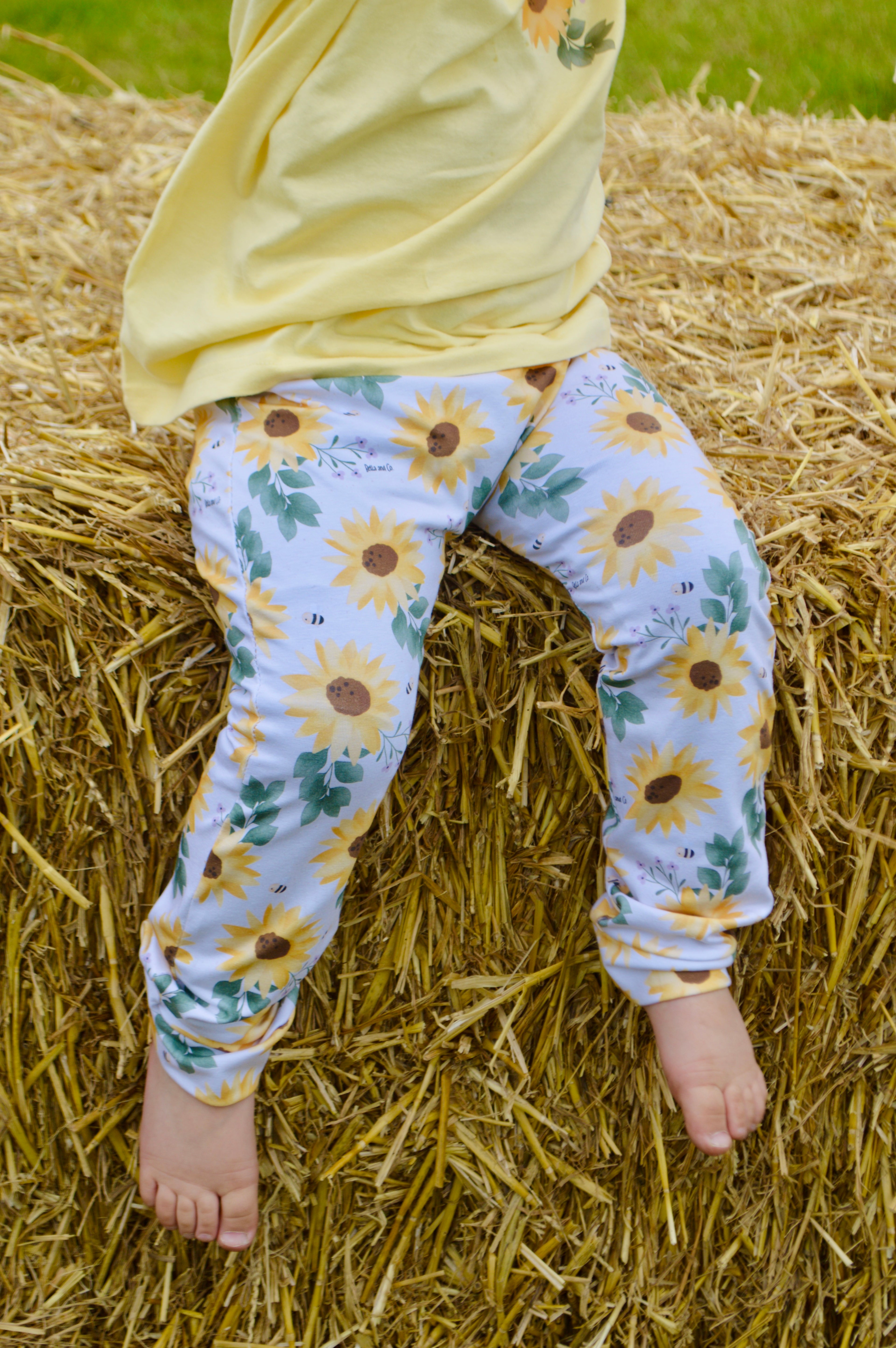 Sunflower - handmade leggings