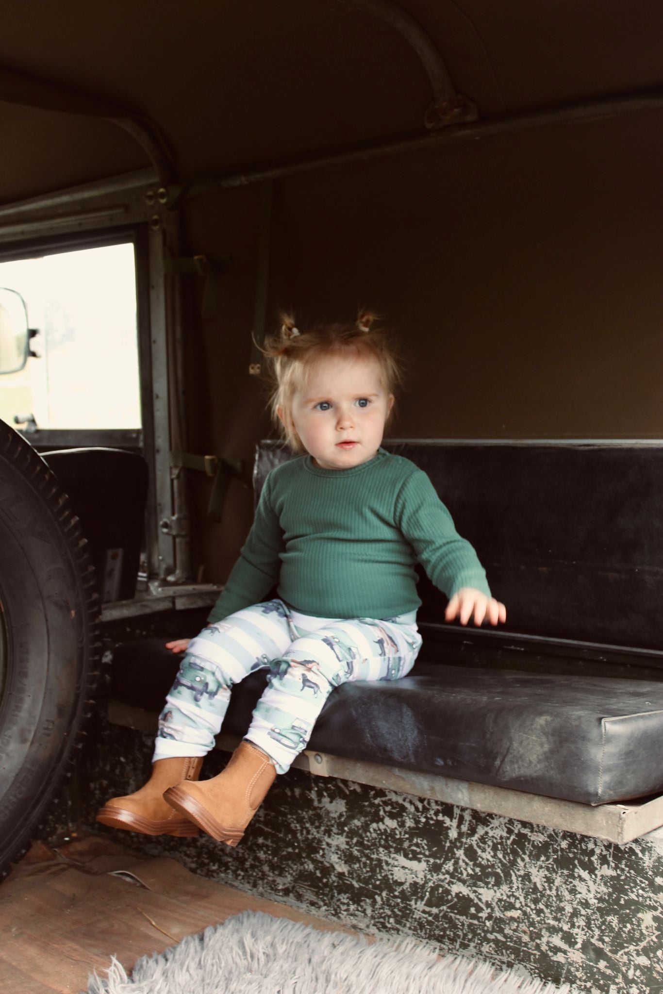 Horse and hound handmade leggings