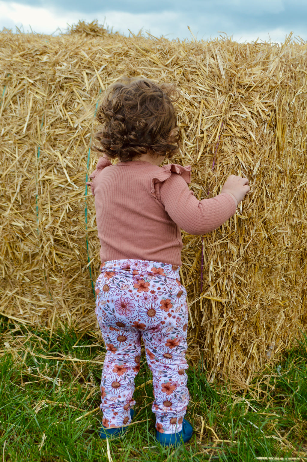 Autumn floral - handmade leggings