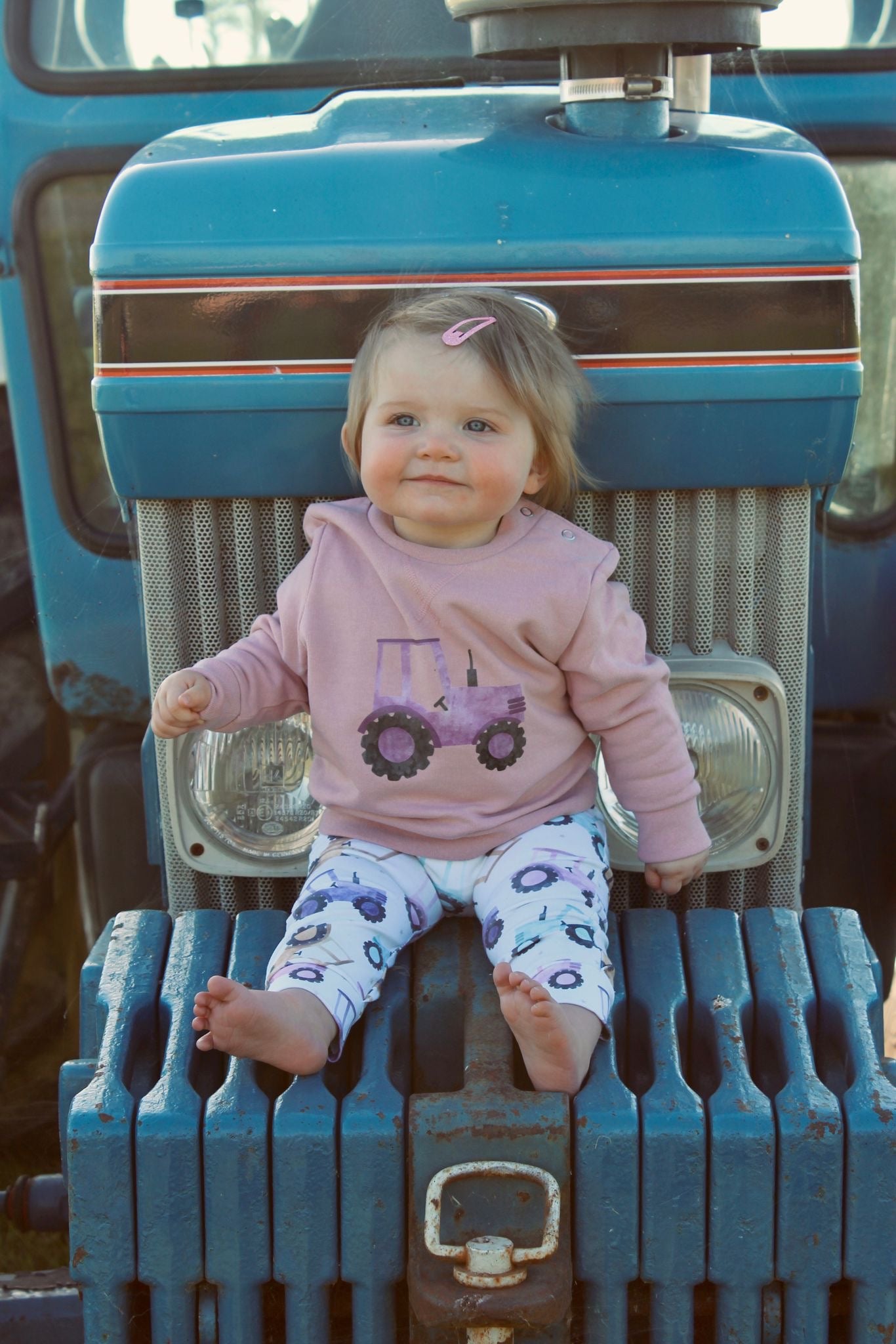 Tract-her pink sweatshirt