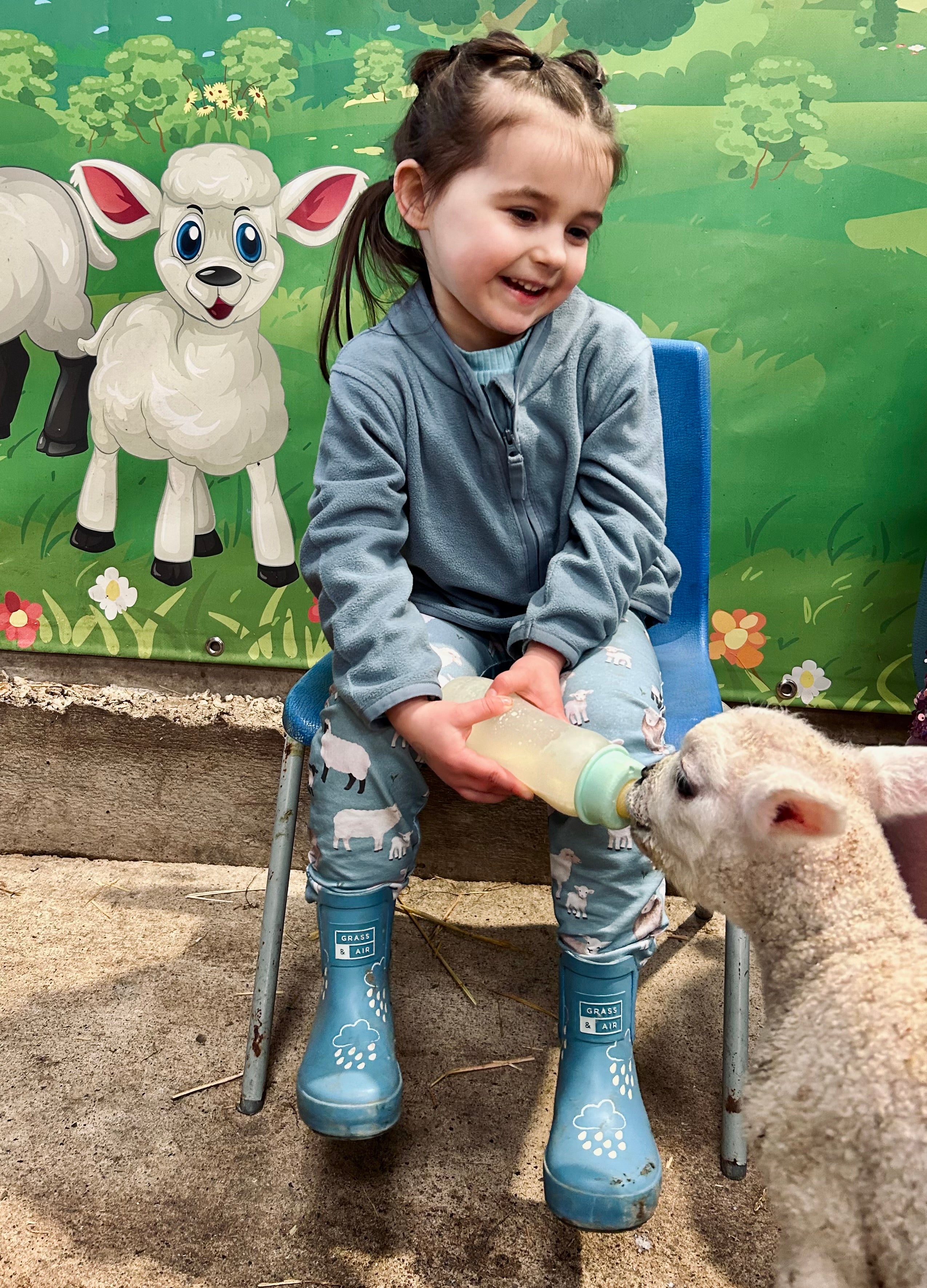 Sheep family handmade leggings