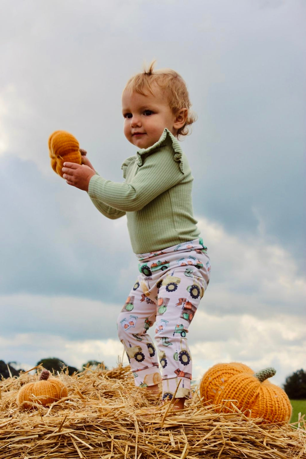Pumpkin patch - handmade leggings
