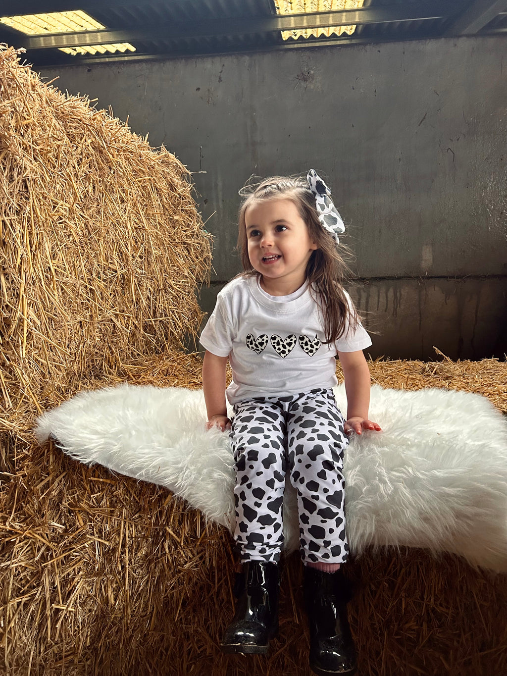 Cow hearts black & white tee