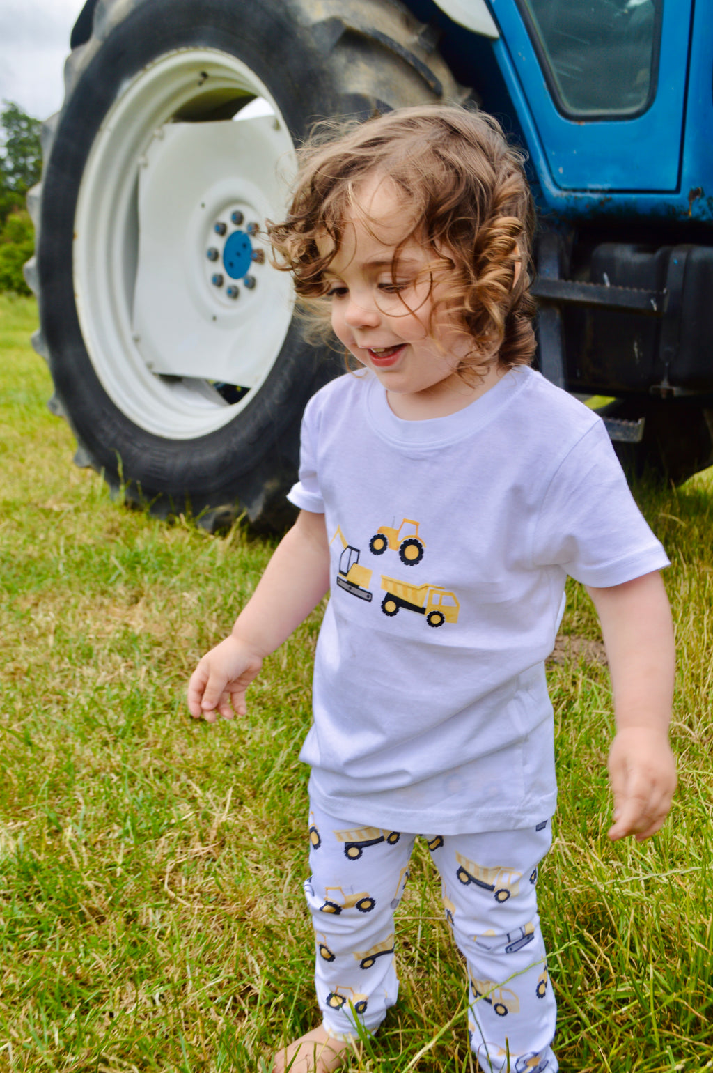 Diggers - White tee