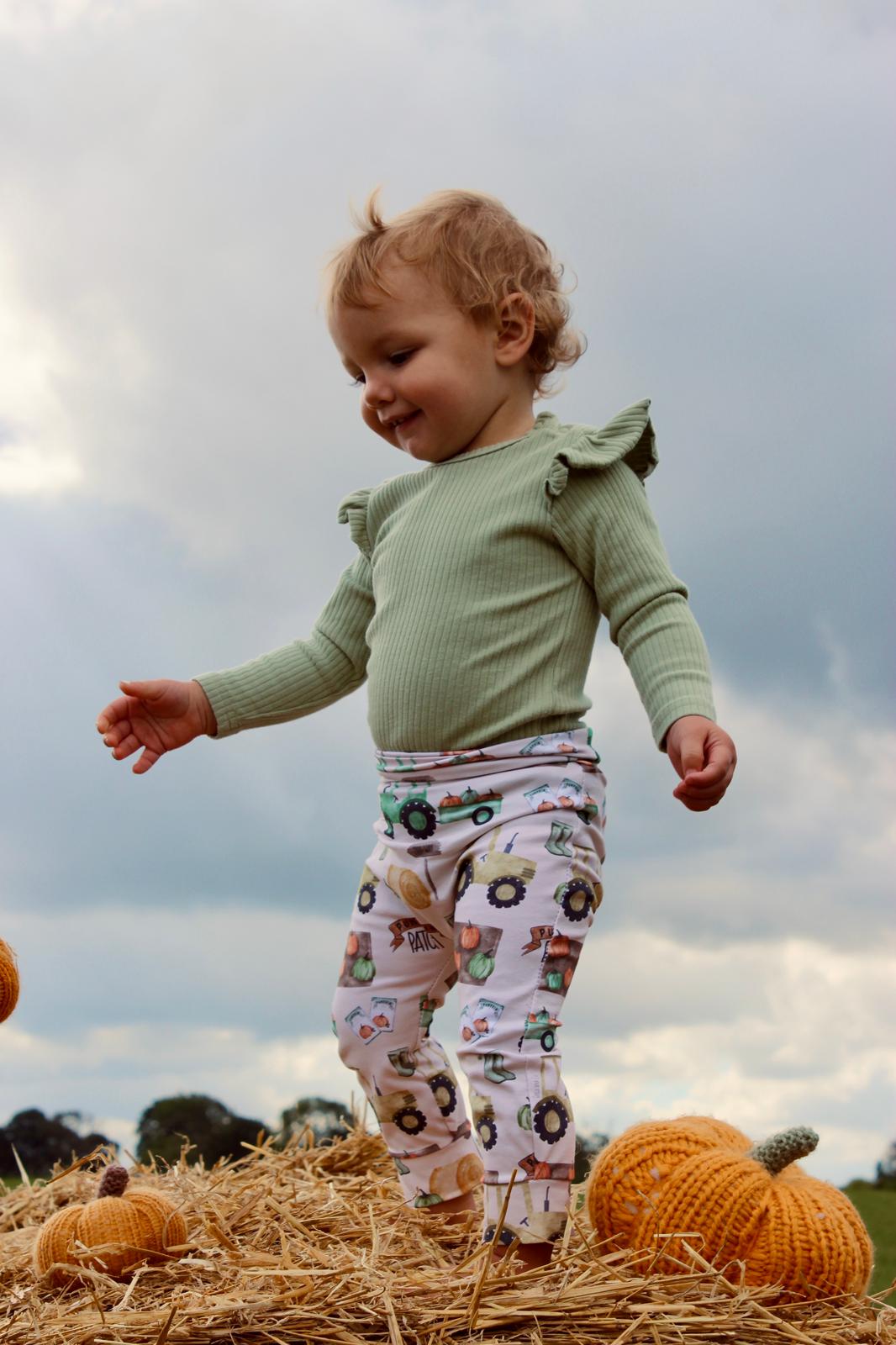 Pumpkin patch - handmade leggings