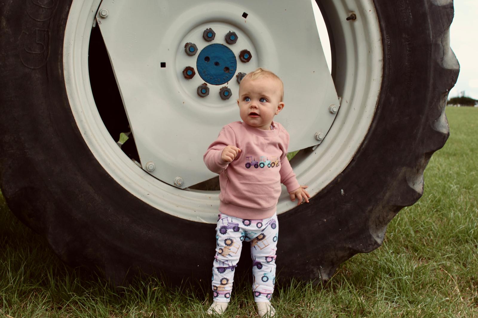 Tract-her handmade leggings