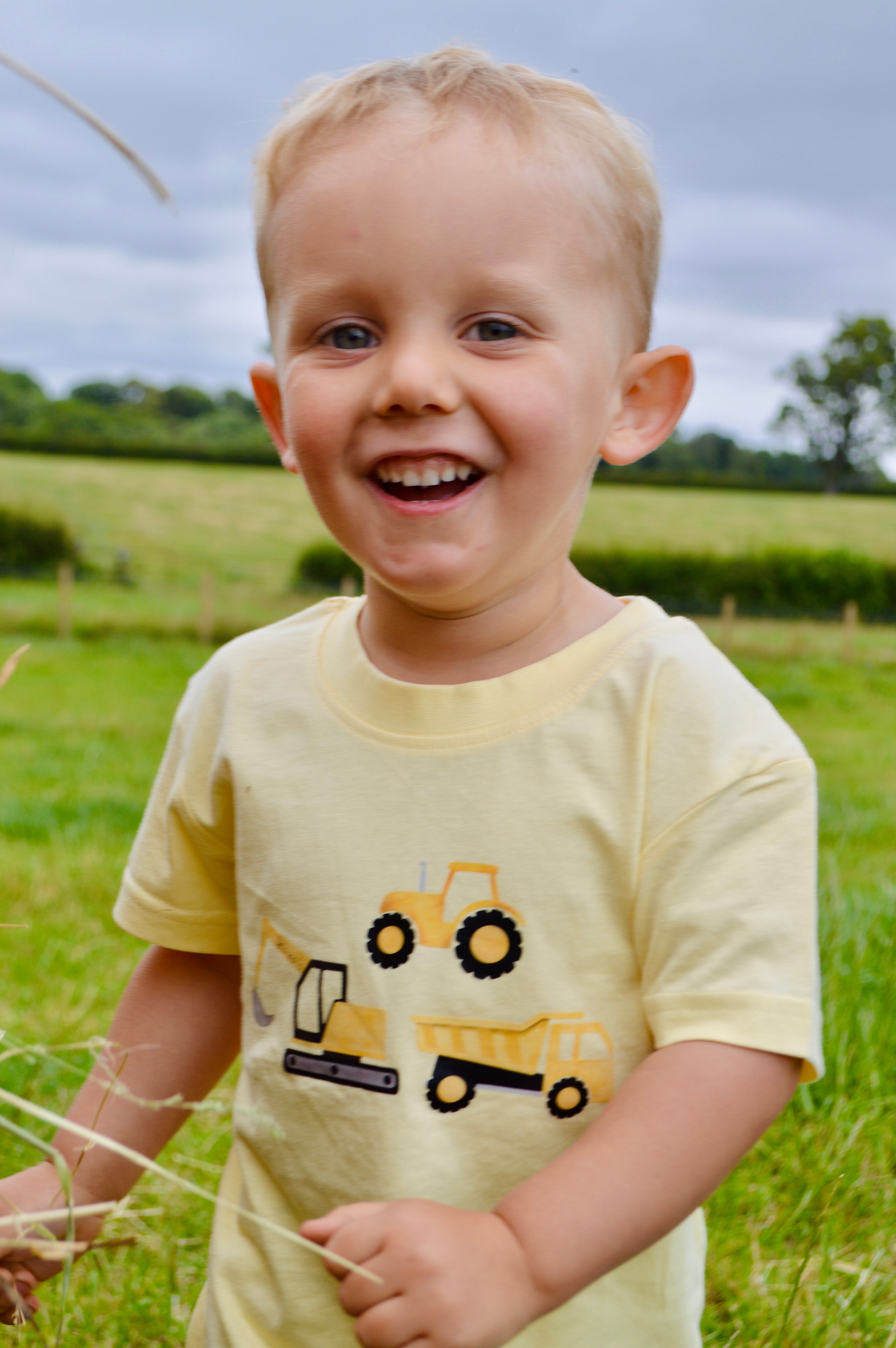 Diggers - Yellow tee