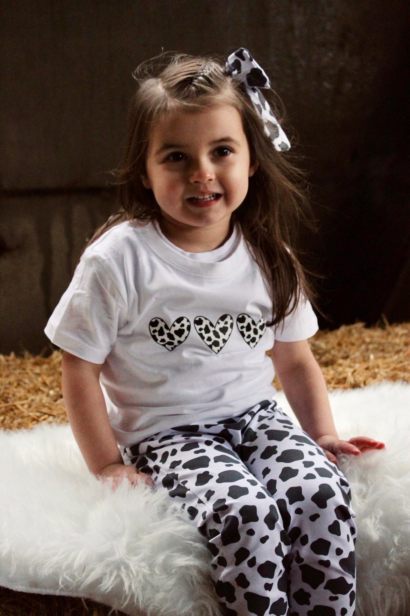 Cow hearts black & white tee