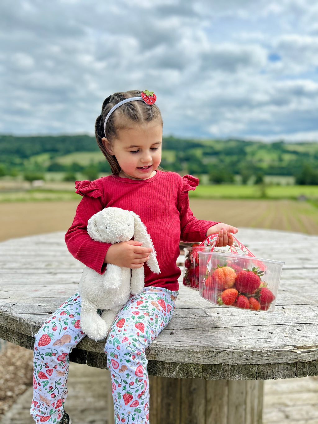 Strawberry mice - handmade leggings